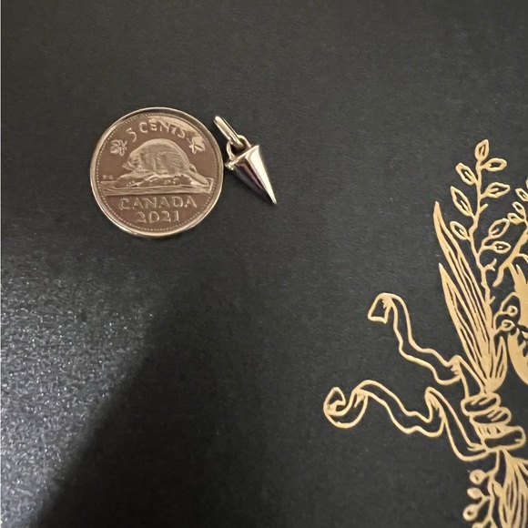 Genuine Thomas Sabo spike pendant - Picture 3 of 3